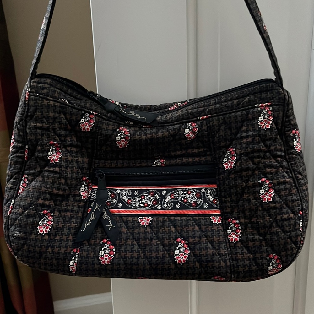 Vintage Vera Bradley small purse in excellent condition